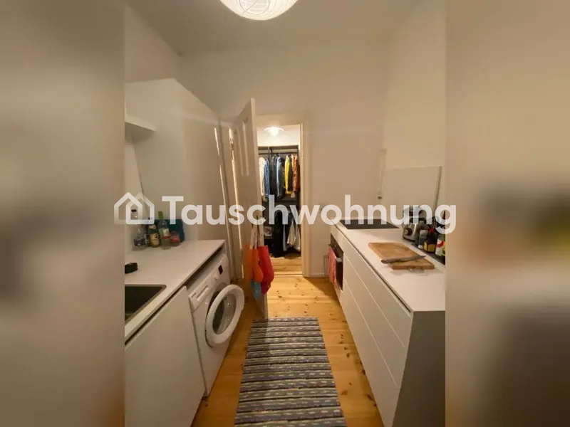 Tauschwohnung: 1 Zimmer AltbauWohnung gegen Wohnung mit min. 2 Schlafzimmen — photo 1